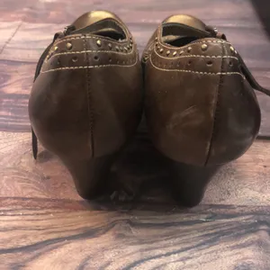 Naturalizer sz 8 brown shoes thumbnail 4