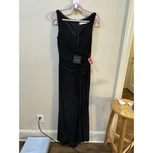 MAC DUGGAL 26513 FAUX WRAP SLEEVELESS V-NECK BLACK GOWN Size 8 thumbnail 2
