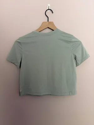 Lululemon Ultralight Waist-Length T-Shirt Jade Gray Size 2 thumbnail 5
