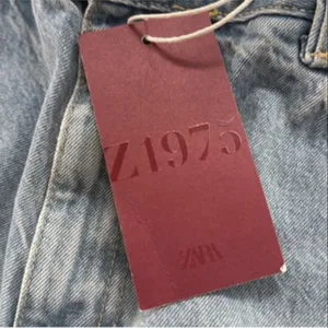 Zara Women Relaxed Light Blue Washed Jeans thumbnail 6