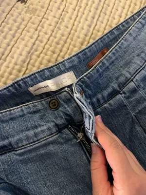 Pilcro Anthropologie Mom High Rise Jeans thumbnail 2