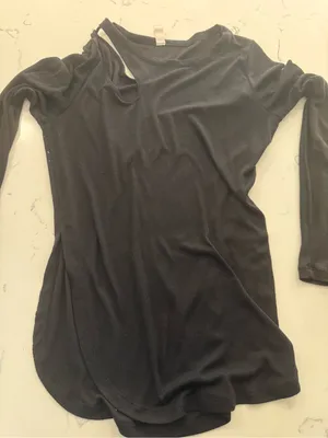 ALO Yoga Black Ribbed Long-Sleeve Scoop Hem Top thumbnail 1