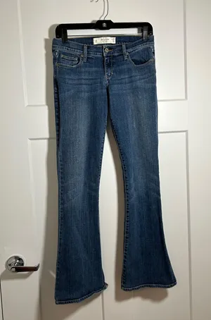 Size 4 Abercrombie and Fitch bootcut flare jeans thumbnail 1