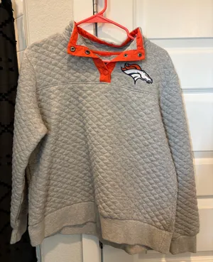 Denver Broncos NFL Sweatshirt thumbnail 1