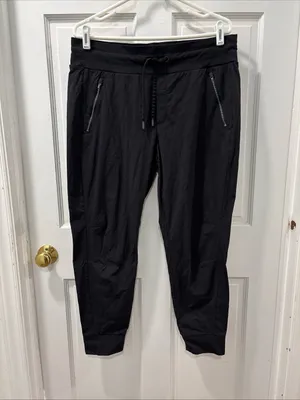 Athleta Women’s Trekkie North Joggers Size 14 Black Nylon Workout Hiking Outdoor thumbnail 8