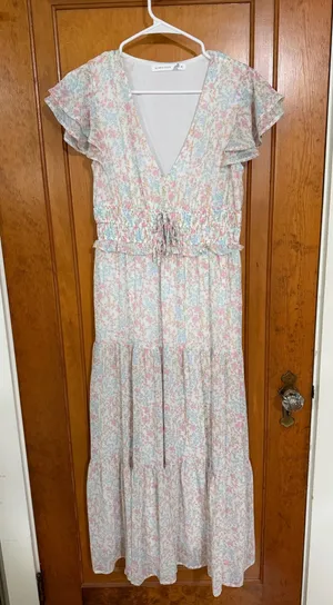 Flowy spring Altar'd State maxi dress  thumbnail 1