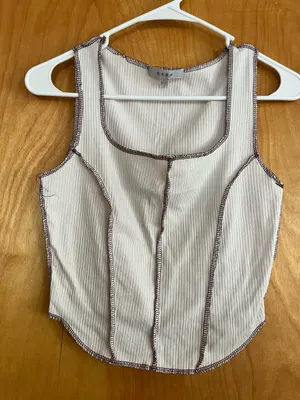 Gaze Tank Top thumbnail 1