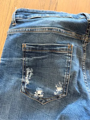 Zara Basic Denim Straight Ripped Jeans thumbnail 5
