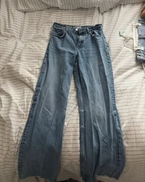 ZARA Jeans High-Rise thumbnail 1