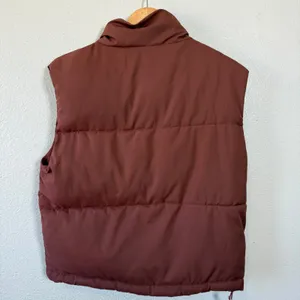 WOTOZR Puffer Vest Womens Size M Brown High Neck Zip‎ Up Sleeveless Quilted thumbnail 2