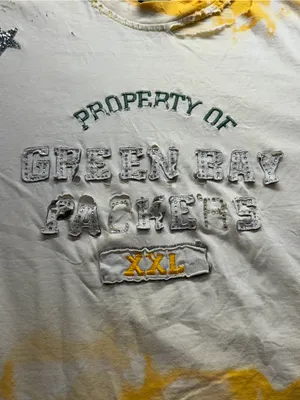 Vintage Reebok Green Bay Packers XXL Distressed Bleach Dyed Rhinestone T-Shirt thumbnail 3