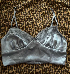 Garage Lace Top Crop Baby Blue thumbnail 1