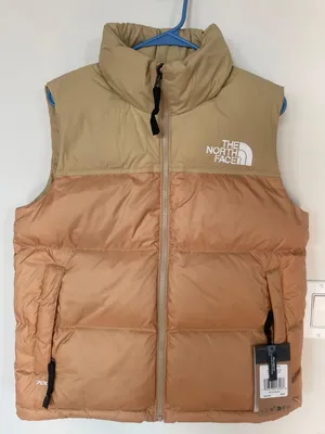 The North Face NWT Women 96 Retro Nptse Vst Almndbtr/ Khkstn size M thumbnail 1
