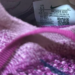 Nike Purple‎ Free RN Flyknit Sneakers Size 6.5 thumbnail 6