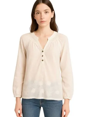 Lilly Pulitzer Lightweight Cotton Embroidery Blouse in Off White size Xsmall thumbnail 1