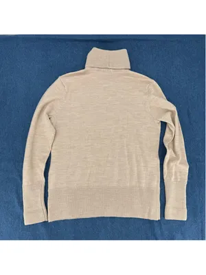 Orvis Beige Turtleneck Sweater 100% Wool Lightweight Minimalist Medium thumbnail 2
