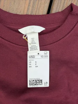 NWT Oversized H&M Women's Burgundy Crewneck Sweater thumbnail 2