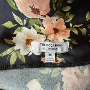 Old Navy The Occasion Black Floral Satin Cowl Halter Maxi Dress 2X 759358-01 thumbnail 5