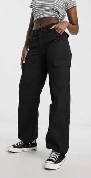 Levi's Black LEVI’S ‘94 Baggy Cargo - Black Sz 29 thumbnail 1