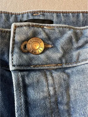 Express Relaxed Straight Ankle High-Rise Jeans Size 6R Light Wash thumbnail 8