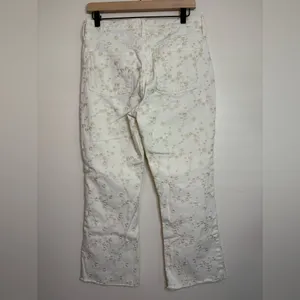J.Crew‎ Billie Demi Boot Crop Jeans 28 White Embroidered Floral Raw Hem Cotton thumbnail 9