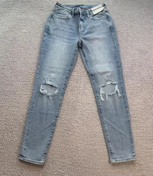 Arizona Jeans Co Women 9 29x28 Blue Skinny Leg High Rise Distressed NWT thumbnail 1