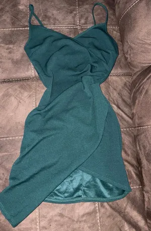 Dress Green Size M thumbnail 1