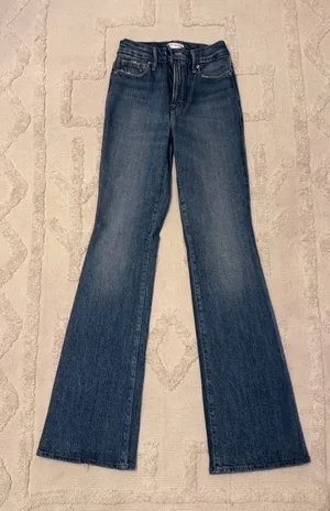 Good American Jeans High-Rise thumbnail 1
