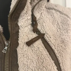 “Flight Vest” Sherpa Fleece Women’s Medium thumbnail 3
