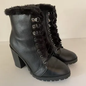 Express Faux Fur Trimmed Black Chunky Heeled Combat Platform Boots Sz 7 thumbnail 3