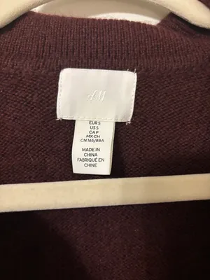 Sweater thumbnail 2
