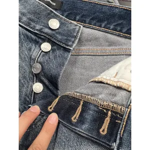 EXPRESS Shorts Womens 6 Distressed Cutoffs Button Fly Medium‎ Wash Denim NWT thumbnail 7