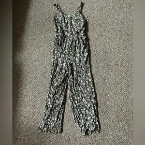 NOBO Green Flowy Floral Jumpsuit Women’s Size Medium (7-9) thumbnail 2