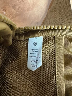 Lululemon Everywhere Belt Bag Olive Green Nylon Crossbody Waist Pack Black Logo thumbnail 7