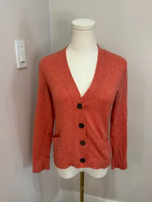 J Crew 100% Cashmere Cardigan Womens Medium Coral Sweater thumbnail 2