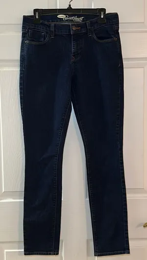 Old Navy Women’s Sweetheart‎ Skinny Blue Jeans High Rise Denim Dark Wash Size 6 thumbnail 1