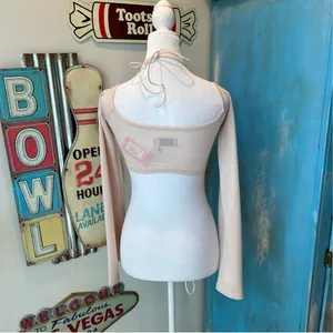Edikted Celeste Off Shoulder Twist Crop Top Size XS thumbnail 4