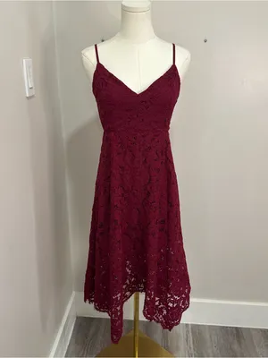Lulu's One Wish Burgundy Lace Midi Dress‎ Medium thumbnail 3