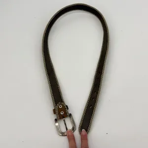Vintage Guess USA Y2K Belt Sz M Whipstich Retro Indie Festival Heritage Embossed thumbnail 3