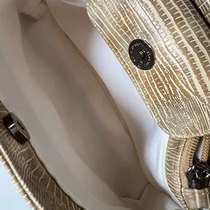 Vintage GUESS Embossed Lizard Print Shoulder Bag Y2K Tan Beige Purse thumbnail 14