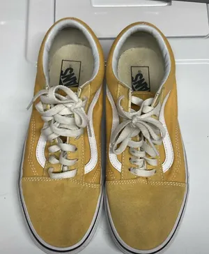 Vans Old Skool Yellow Suede Leather Canvas Women’s Size 10/ Men’s Size 8.5 thumbnail 1