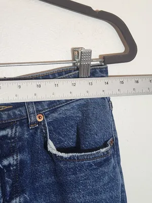 H&M Womens Button-Fly Distressed Straight Leg Jeans Size 6 thumbnail 6