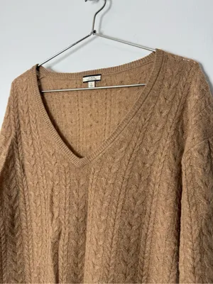 J.Crew light brown, cashmere V-neck cable knit long sleeve sweater L thumbnail 3