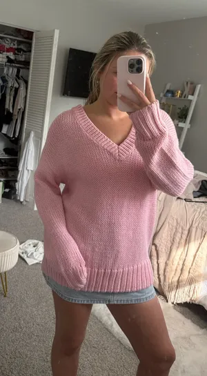 PINK Victoria's Secret pink sweater thumbnail 1