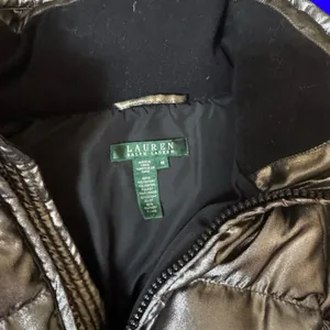 Lauren Ralph Lauren Womens M Gray Silver Belted Down Puffer Jacket Shiny thumbnail 4
