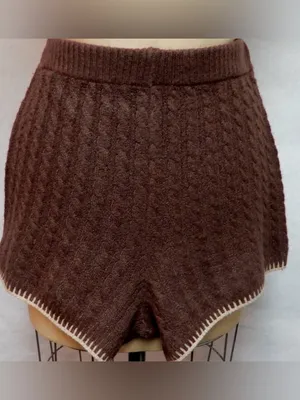 NWOT UGG Rylynn Cable Knit Pullover top & Azriel Cable Knit Short thumbnail 5