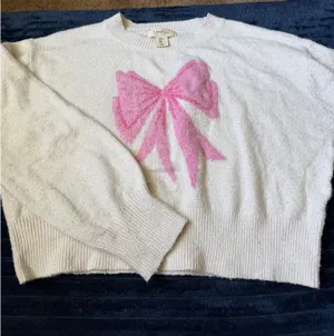 Jessica Simpson Cropped Sweater thumbnail 5