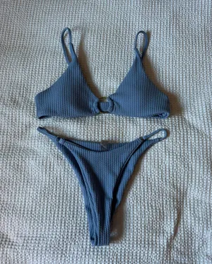 Blue Bikini Size L thumbnail 1
