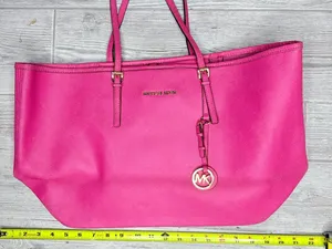 Vintage Michael Kors Jet Set Large Tote in Raspberry Pink Saffiano leather bag thumbnail 13