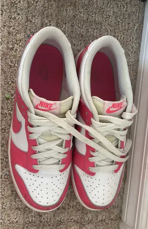 Pink Nike Dunk Low thumbnail 4